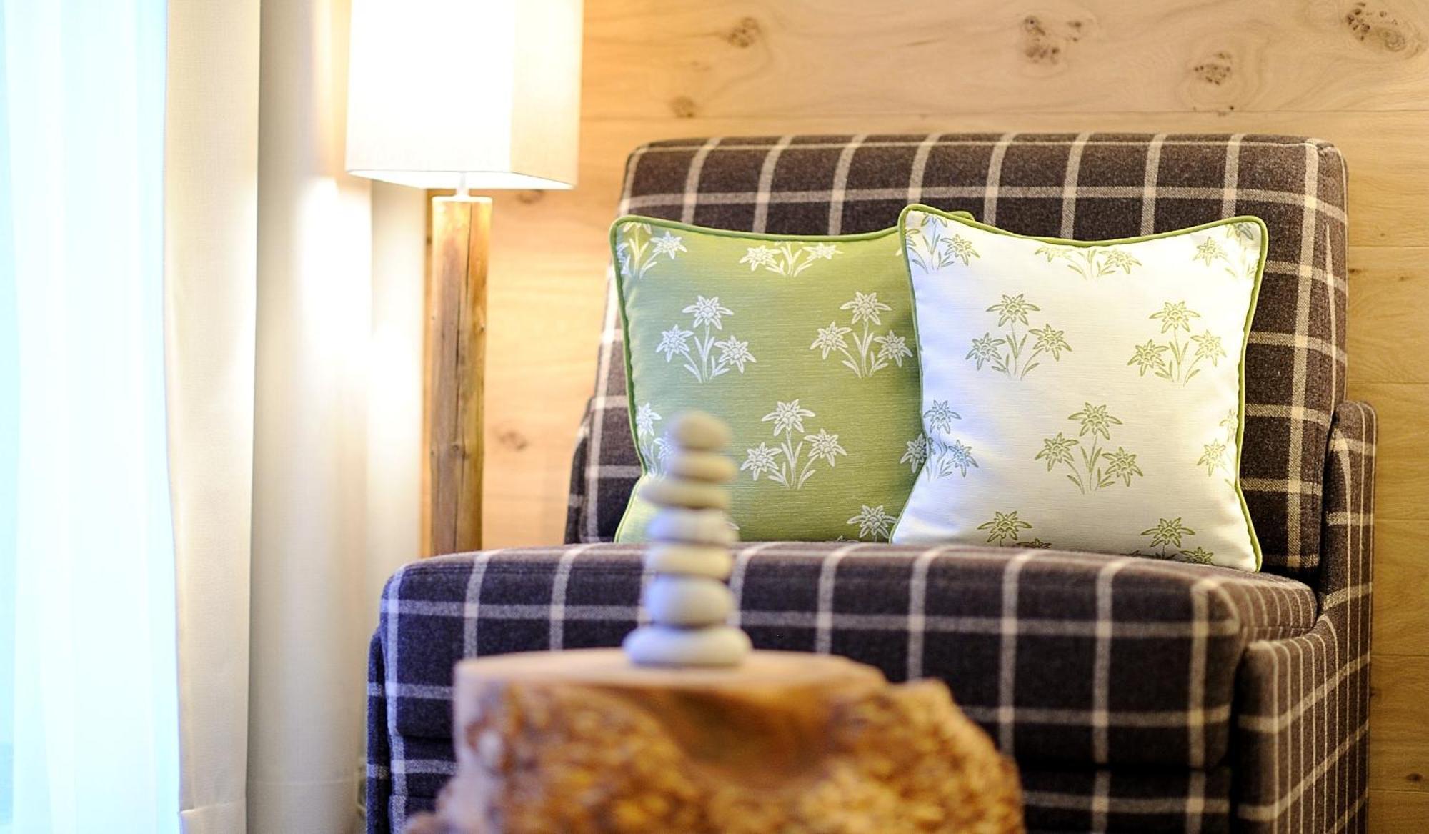 Post Hotel Paznaun See Phòng bức ảnh