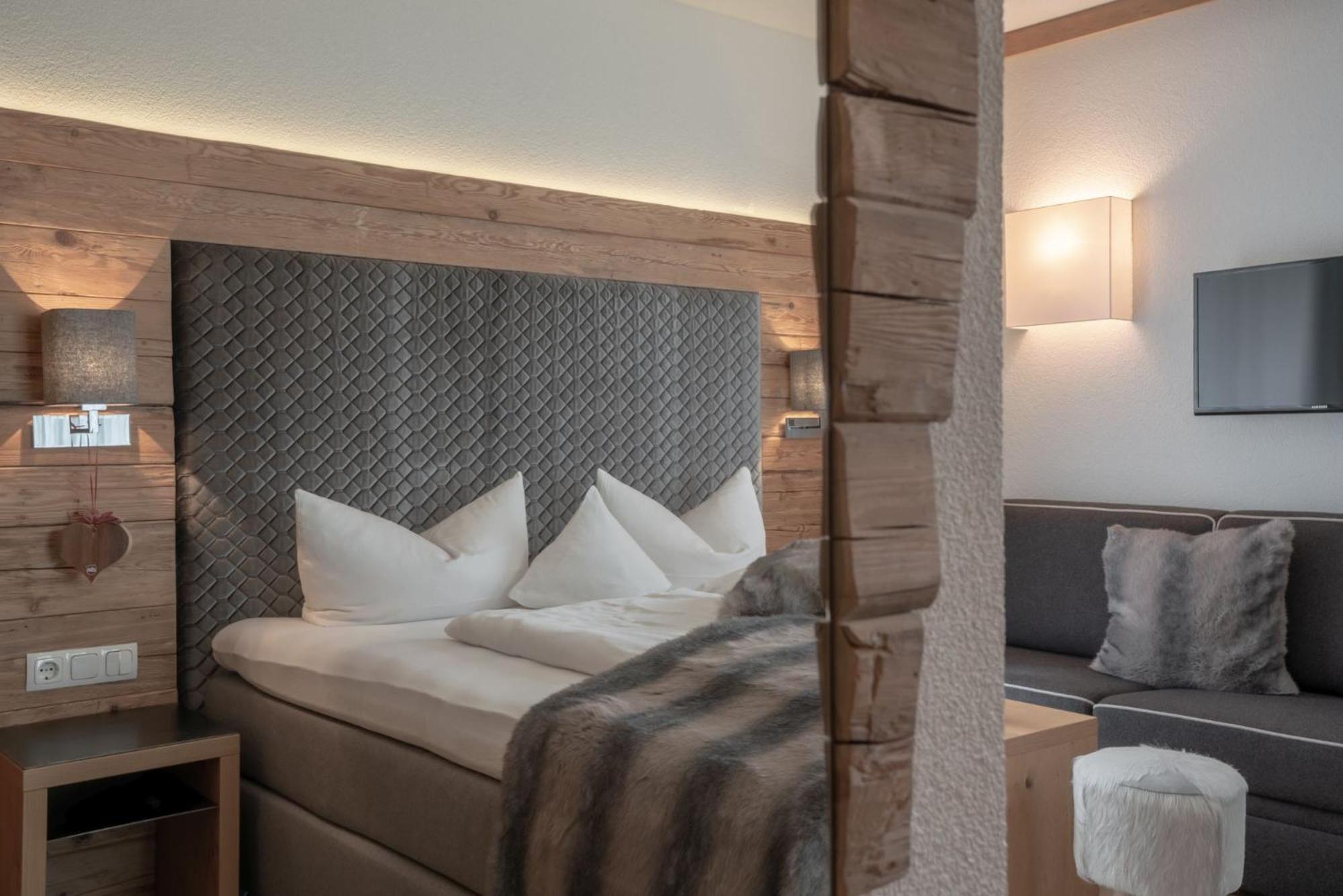 Post Hotel Paznaun See Ngoại thất bức ảnh